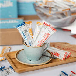 10 st. Minimilk UHT Portionsmjölk 10 ml – Perfekt till kaffe och te på språng 10 st. Minimilk UHT Portionsmjölk 10 ml – Perfekt till kaffe och te på språng