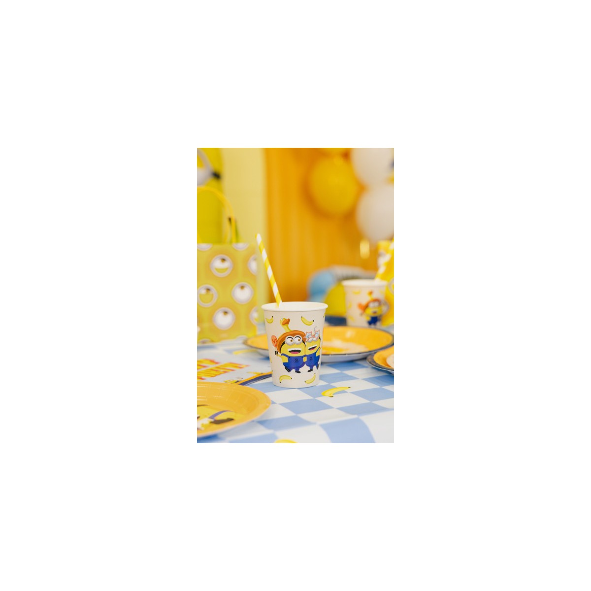 Cups Minions, 250 ml, mix (1 pkt / 6 pc.) Cups Minions, 250 ml, mix (1 pkt / 6 pc.)