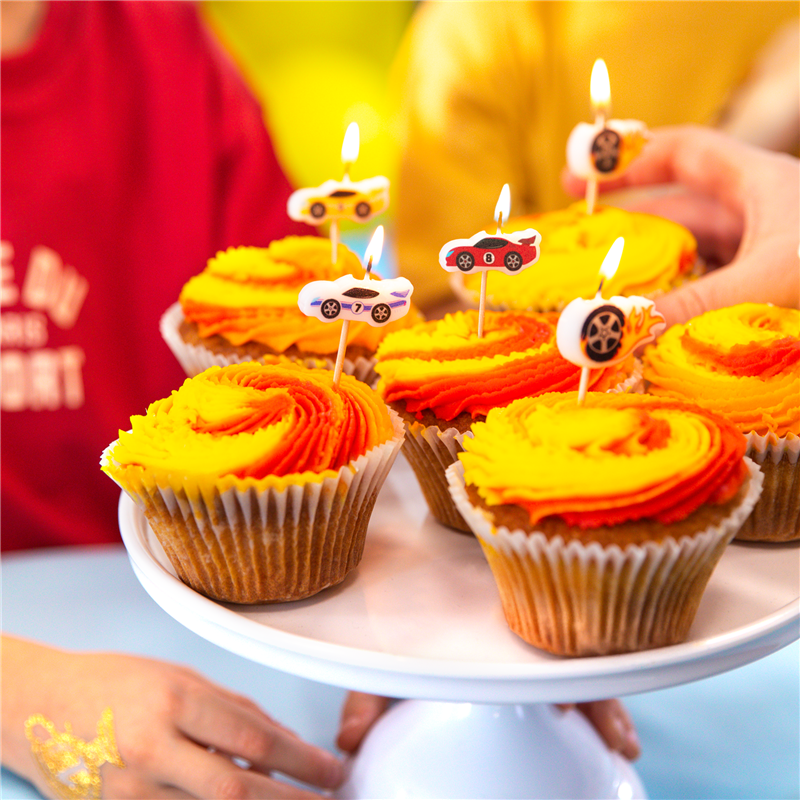 5 st Racerbil F&ouml;delsedagsljus f&auml;rgglada 2-3 cm vax &ndash; Ger fart p&aring; t&aring;rtan!