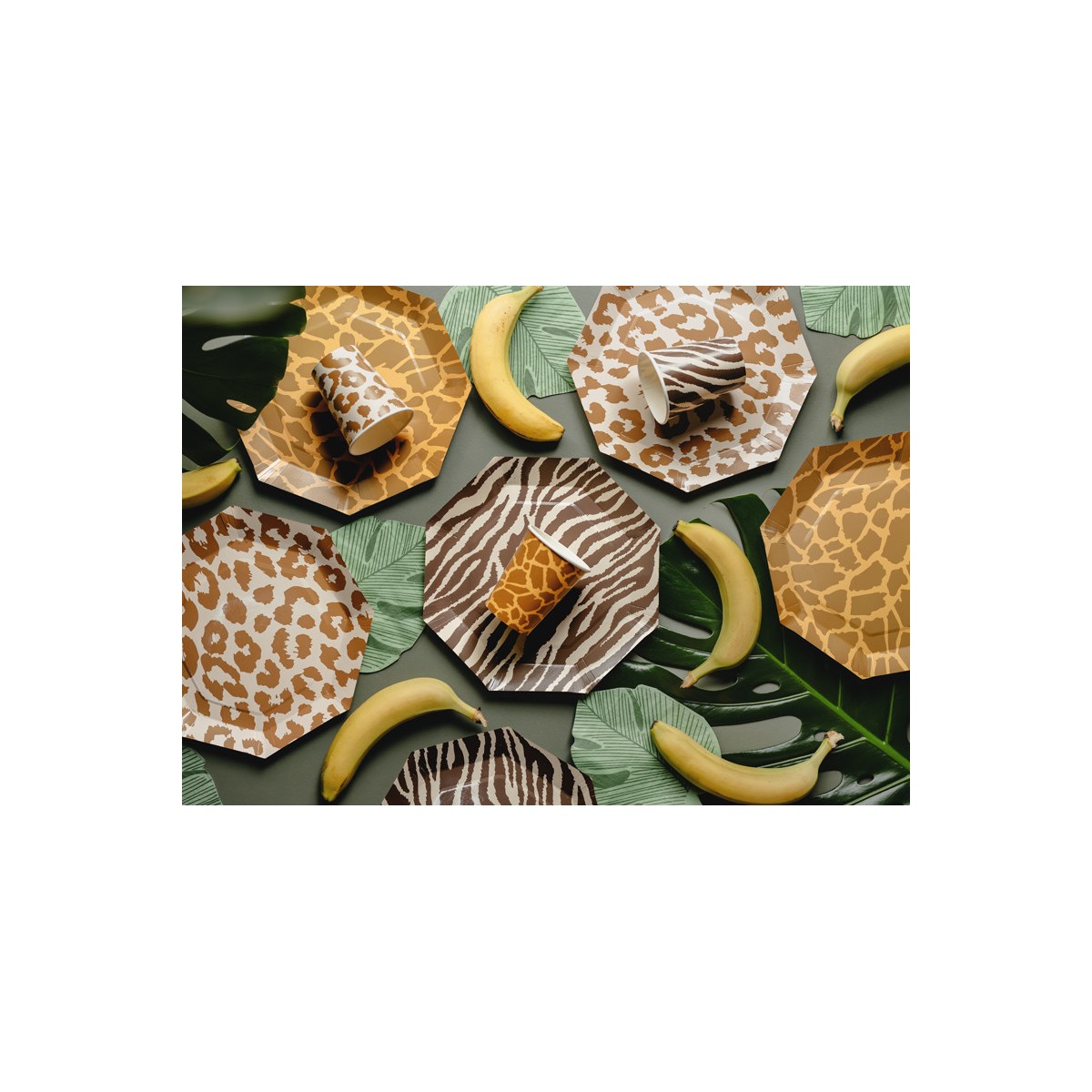 Plates Safari spots, 23 cm, mix (1 pkt / 6 pc.)