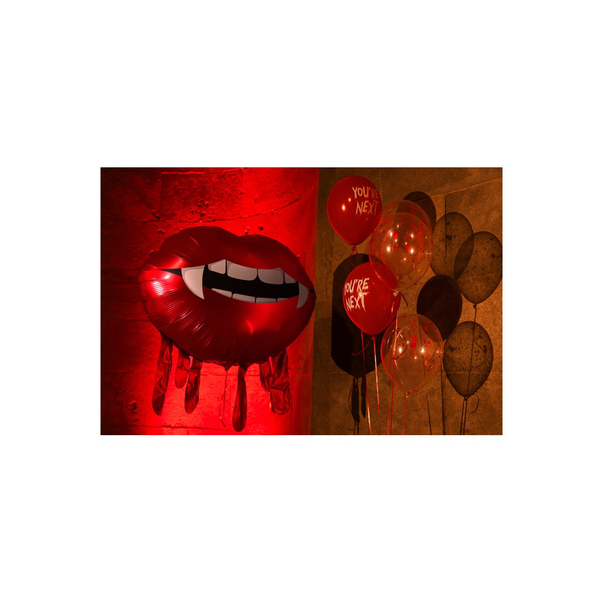 Foil balloon Bleeding lips, 92x60 cm, red