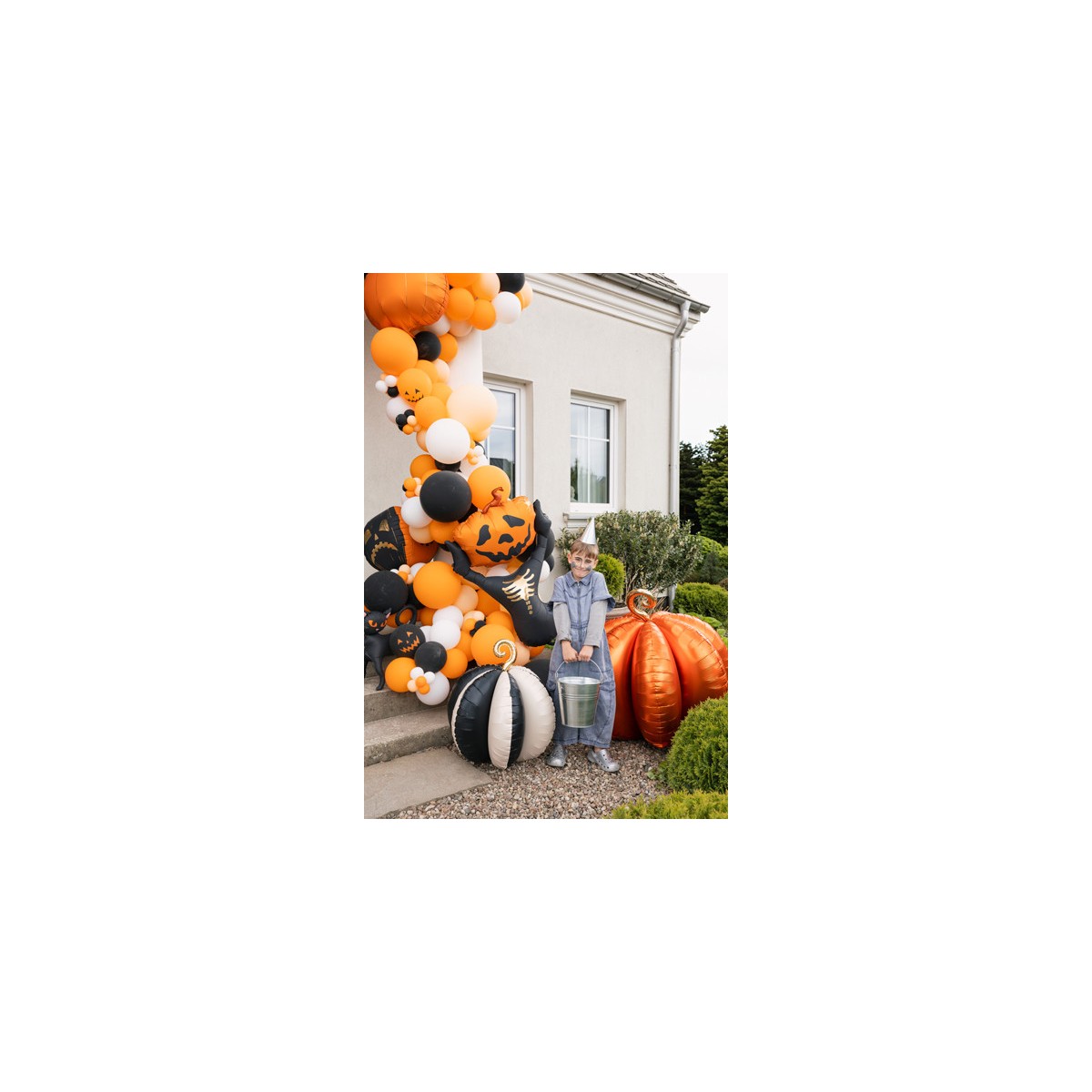 Foil balloon Scarecrow, 60x100 cm, black and orange