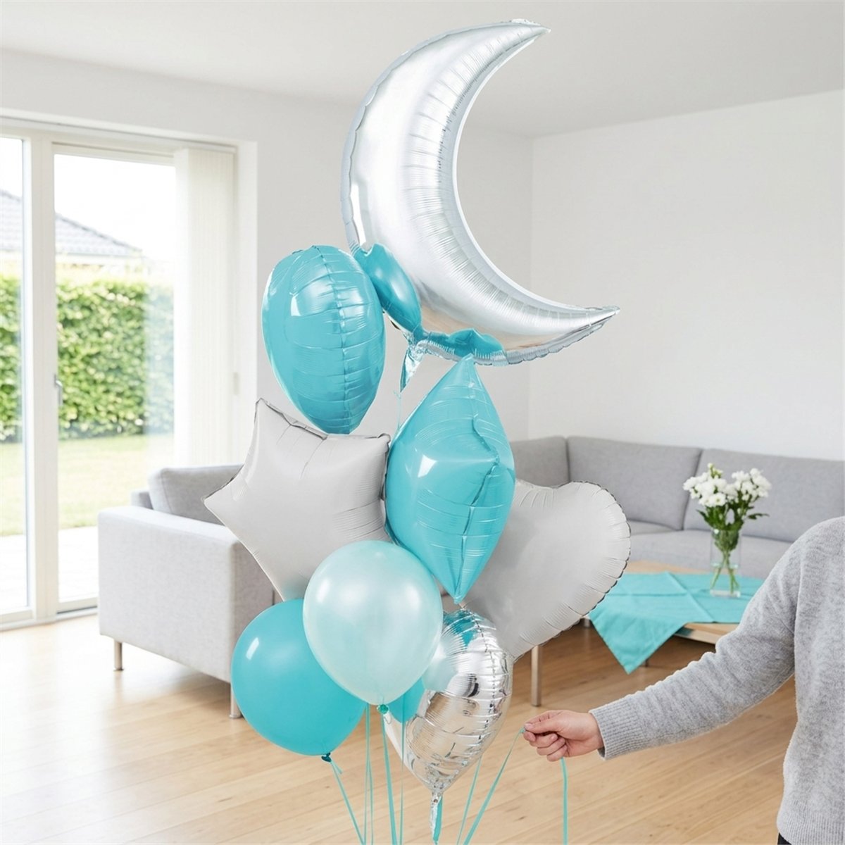 12 st. Latexballonger silver, vit och marinblå 27–31 cm 12 st. Latexballonger silver, vit och marinblå 27–31 cm