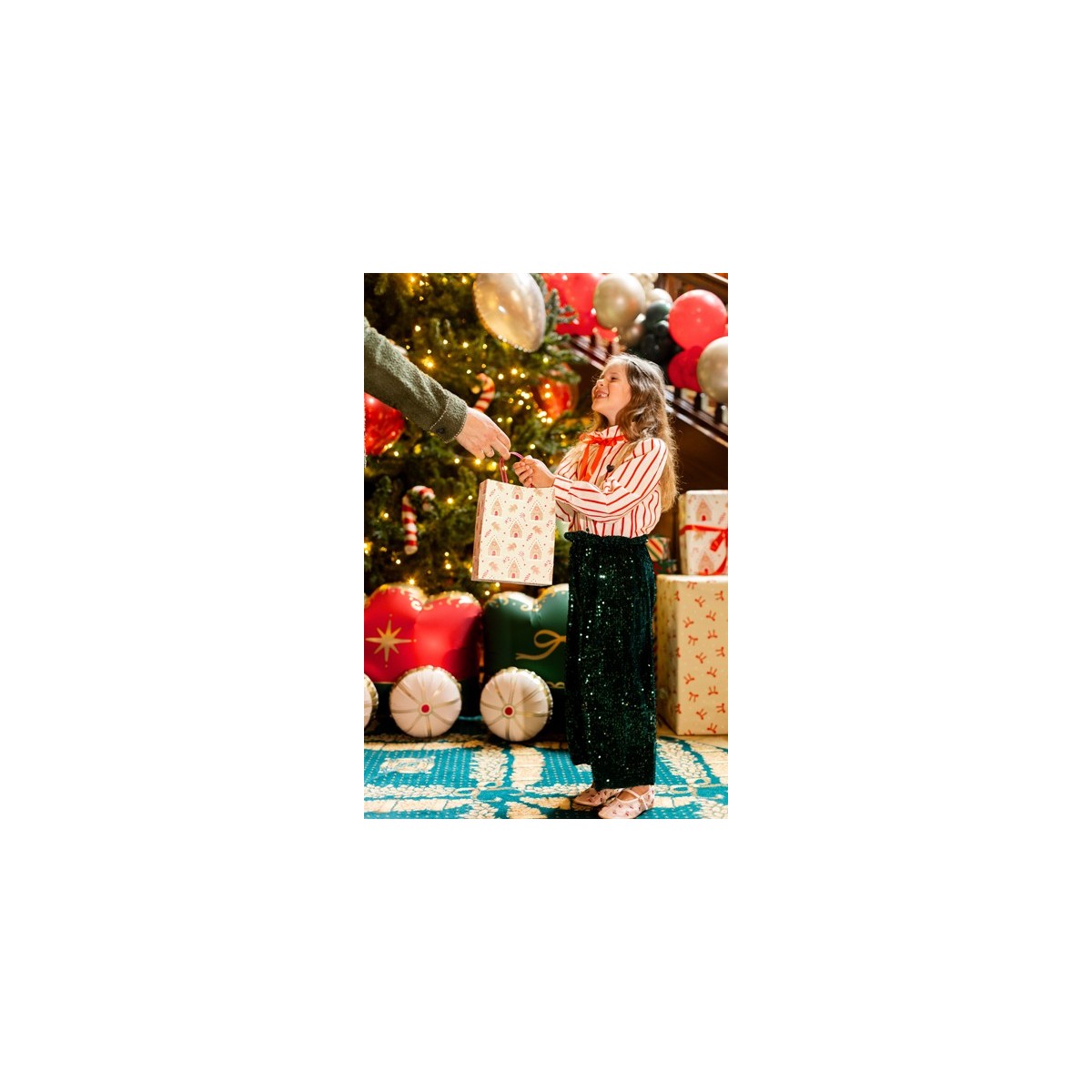 Gift bags Sweets and gingerbread, 26x32.5x12 cm, beige and light blue (1 pkt / 6 pc.)
