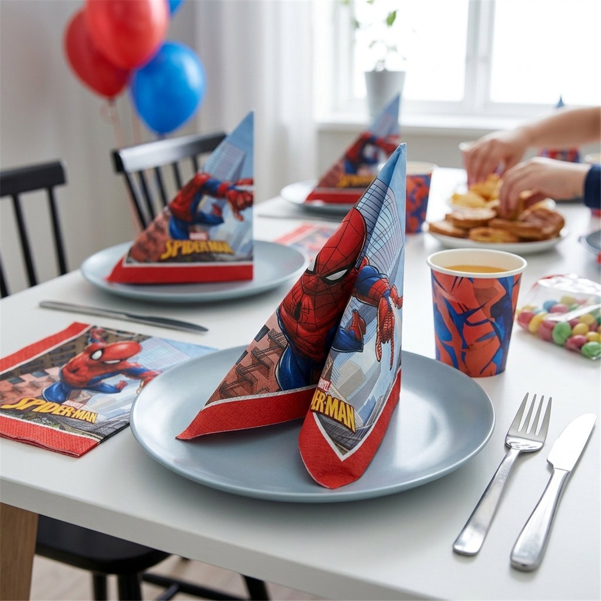 20 st. Servetter Spider-Man® röd 33x33 cm 20 st. Servetter Spider-Man® röd 33x33 cm