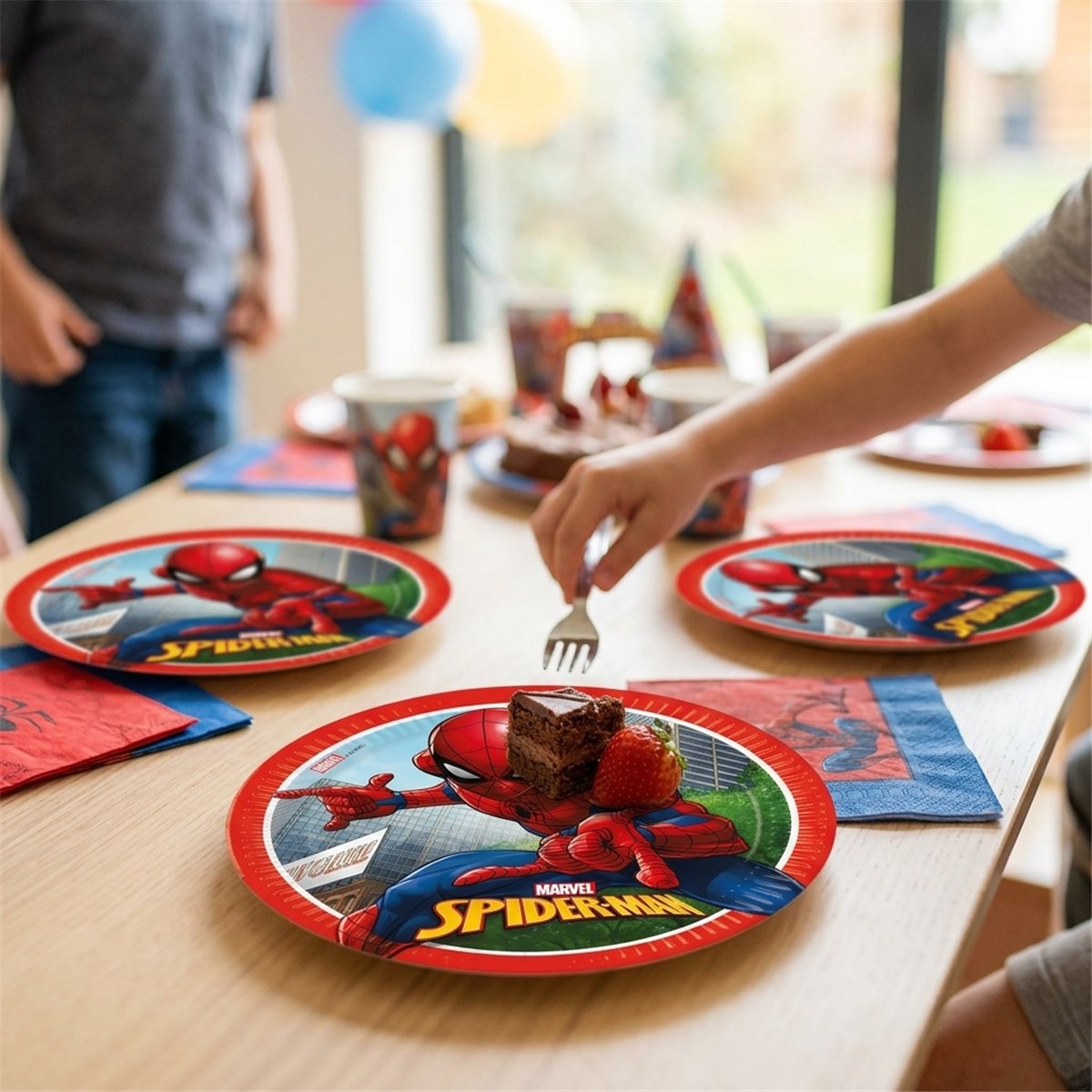 8 st. Spider-Man® Papperstallrikar röd/blå 23 cm 8 st. Spider-Man® Papperstallrikar röd/blå 23 cm