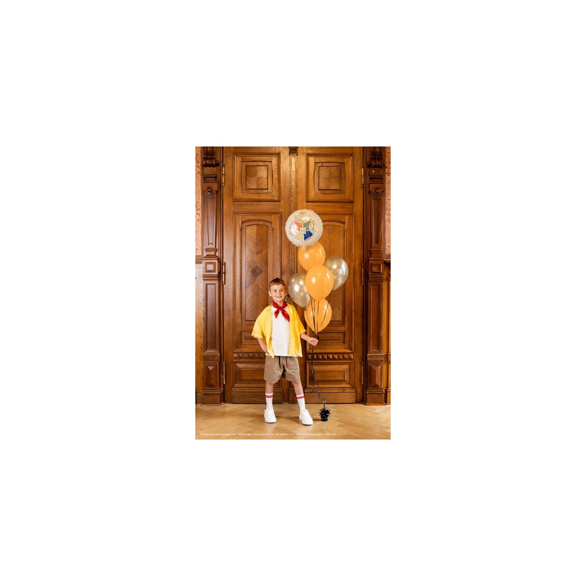 Foil balloon Harry Potter Hogwarts Crest, 35 cm, beige Foil balloon Harry Potter Hogwarts Crest, 35 cm, beige