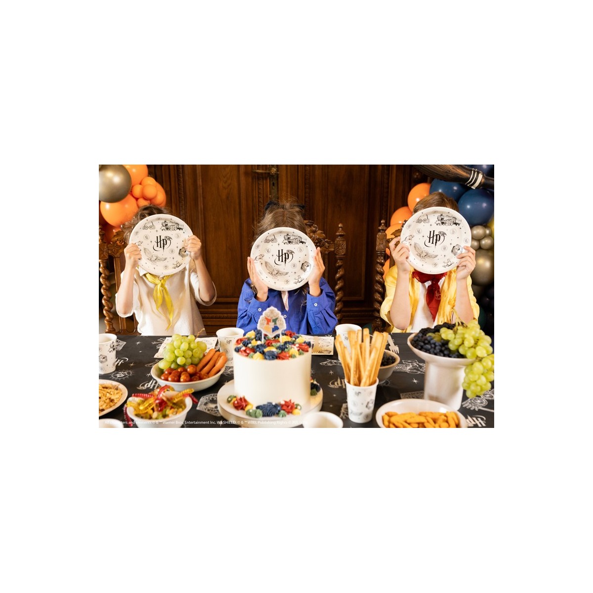 Paper plates Harry Potter, 23 cm, beige (1 pkt / 6 pc.)